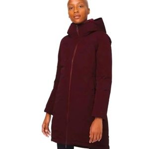 Lululemon Snow Warrior Parka Sz 8 Burgundy (Cassis)